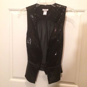 Cache black sequin vest with tie size 10